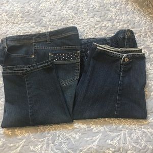 Lot of 2 Christopher Banks denim capris size 12